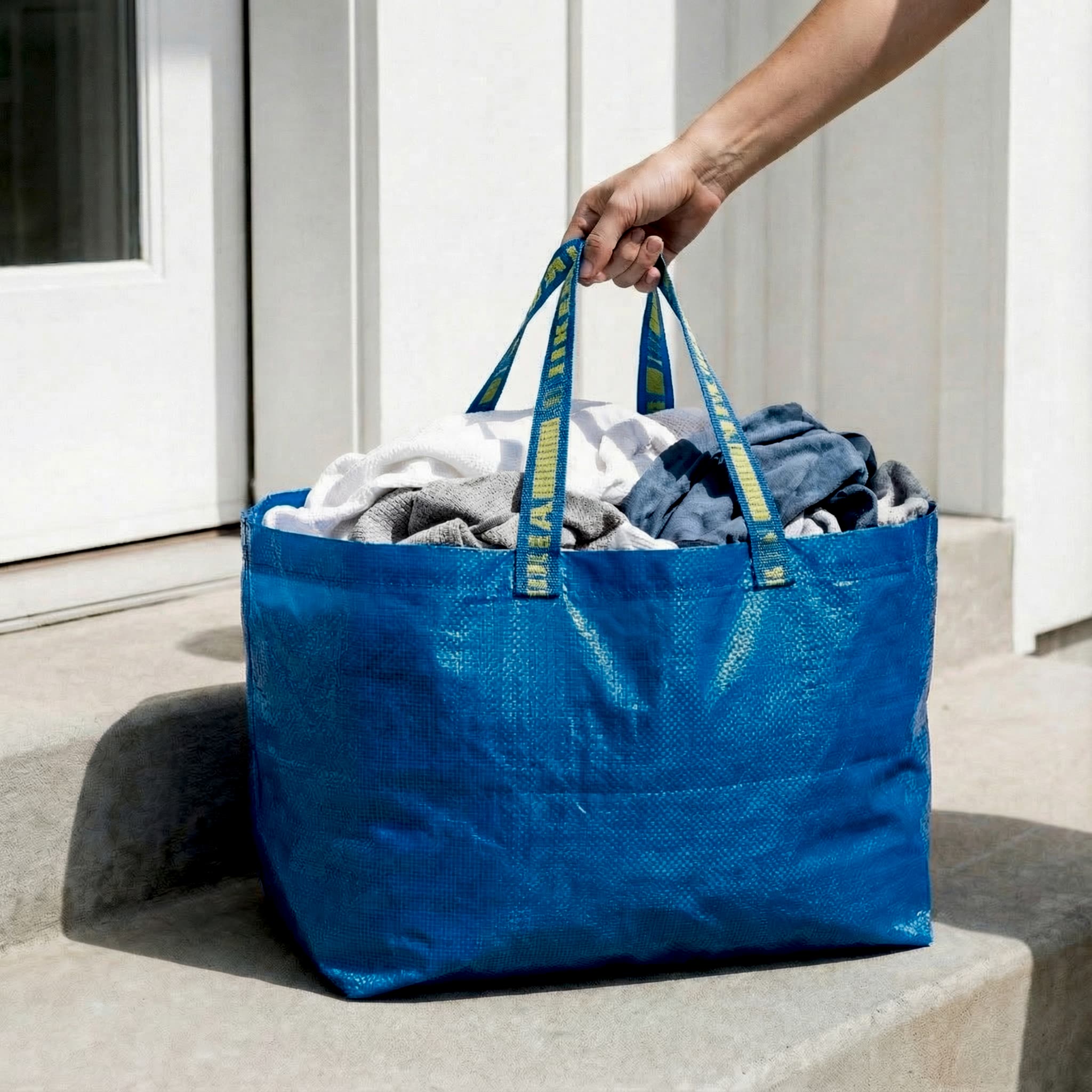 Laundry bag icon